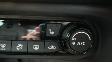 Nissan Juke 1.0 DiG-T Tekna 5dr DCT Petrol Hatchback